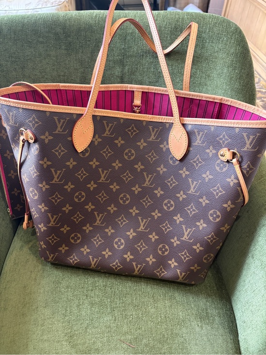 Louis Vuitton Handbags - Louis Vuitton Monogram Neverfull Tote in Brown with Pink Interior with clutch